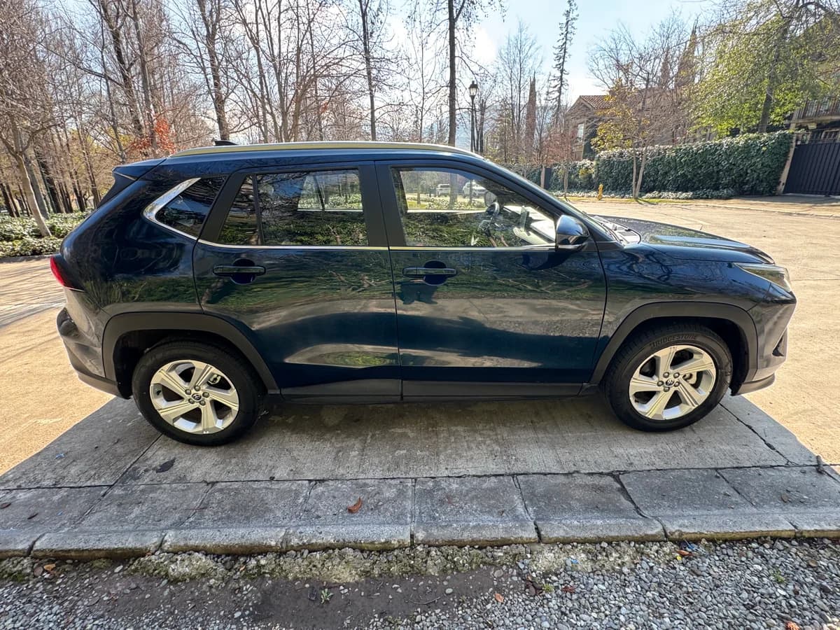 Toyota Yaris Cross 1.5L XI MT5 2024 pérdida asimilada robo - Imagen 8