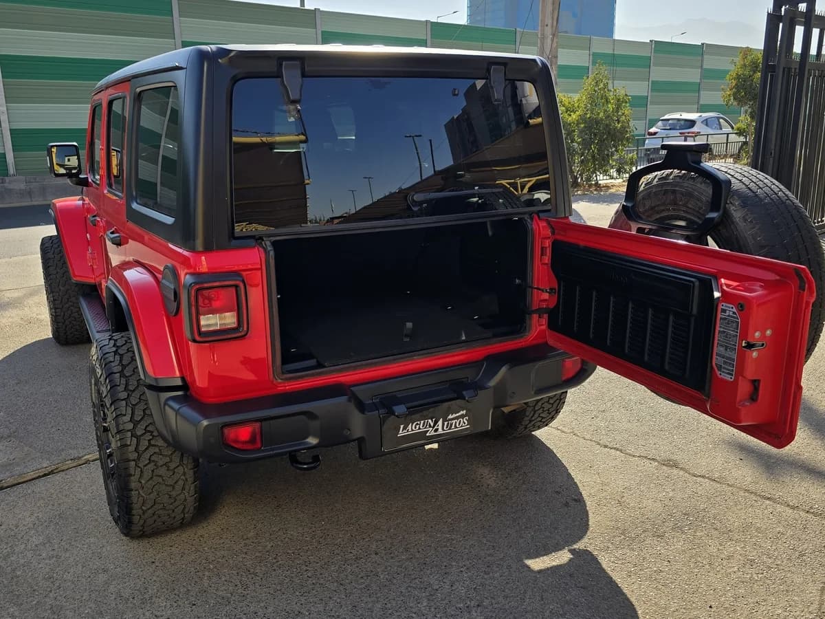 JEEP WRANGLER SAHARA UNLIMITED 3.6 AUT 2022 - Imagen 8