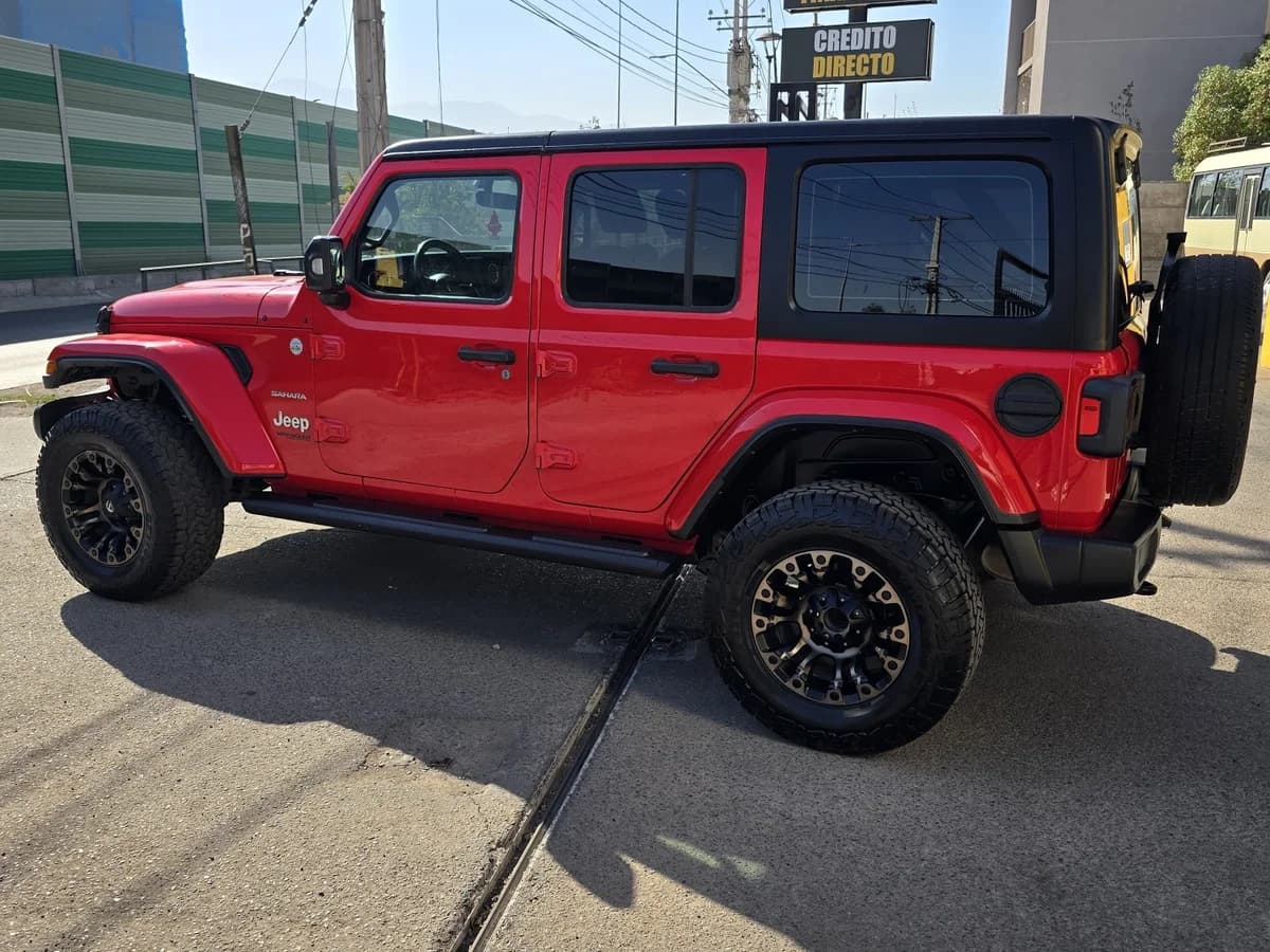 JEEP WRANGLER SAHARA UNLIMITED 3.6 AUT 2022 - Imagen 10
