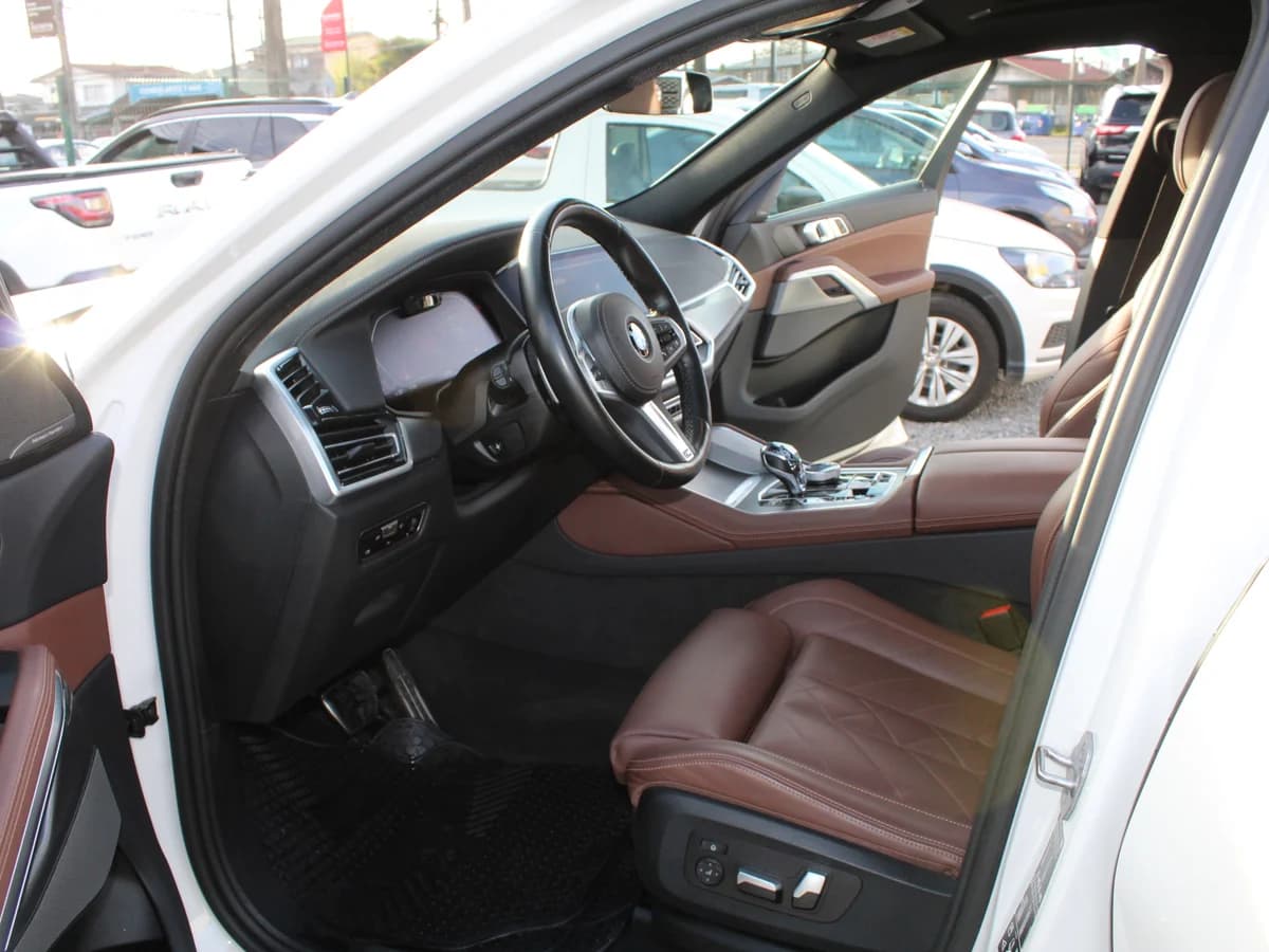 BMW X6 3.0 X-DRIVE 30D DIESEL M SPORT 4WD AT 5P 2023 - Imagen 15