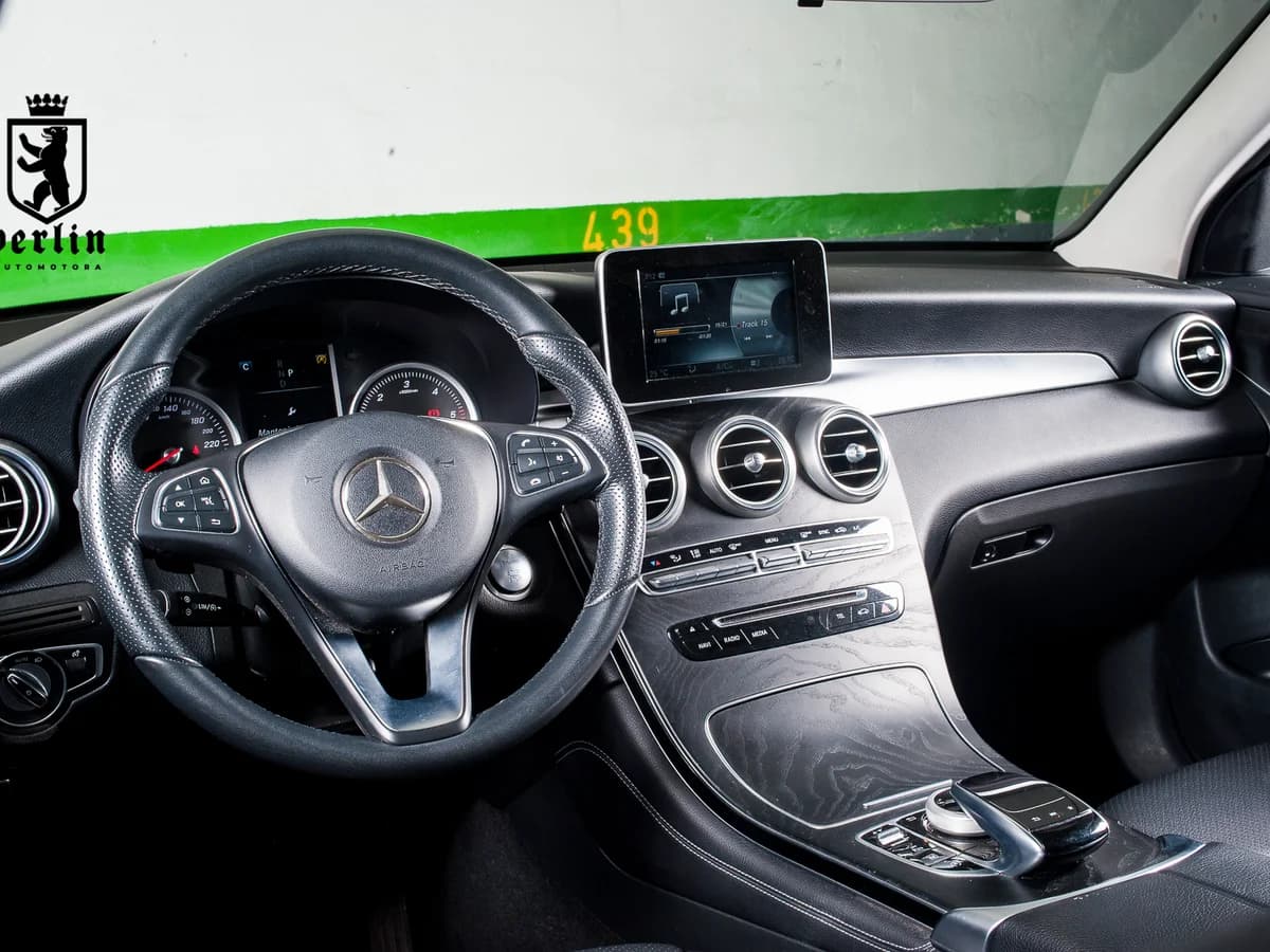 MERCEDES BENZ GLC220D 2018 DIESEL 4MATIC - Imagen 11