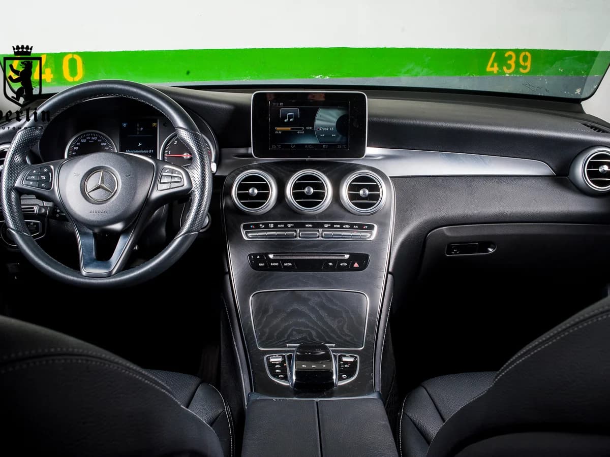 MERCEDES BENZ GLC220D 2018 DIESEL 4MATIC - Imagen 12