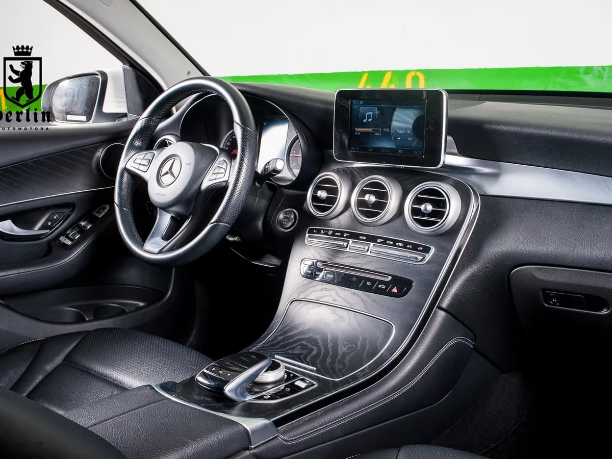 MERCEDES BENZ GLC220D 2018 DIESEL 4MATIC - Imagen 13