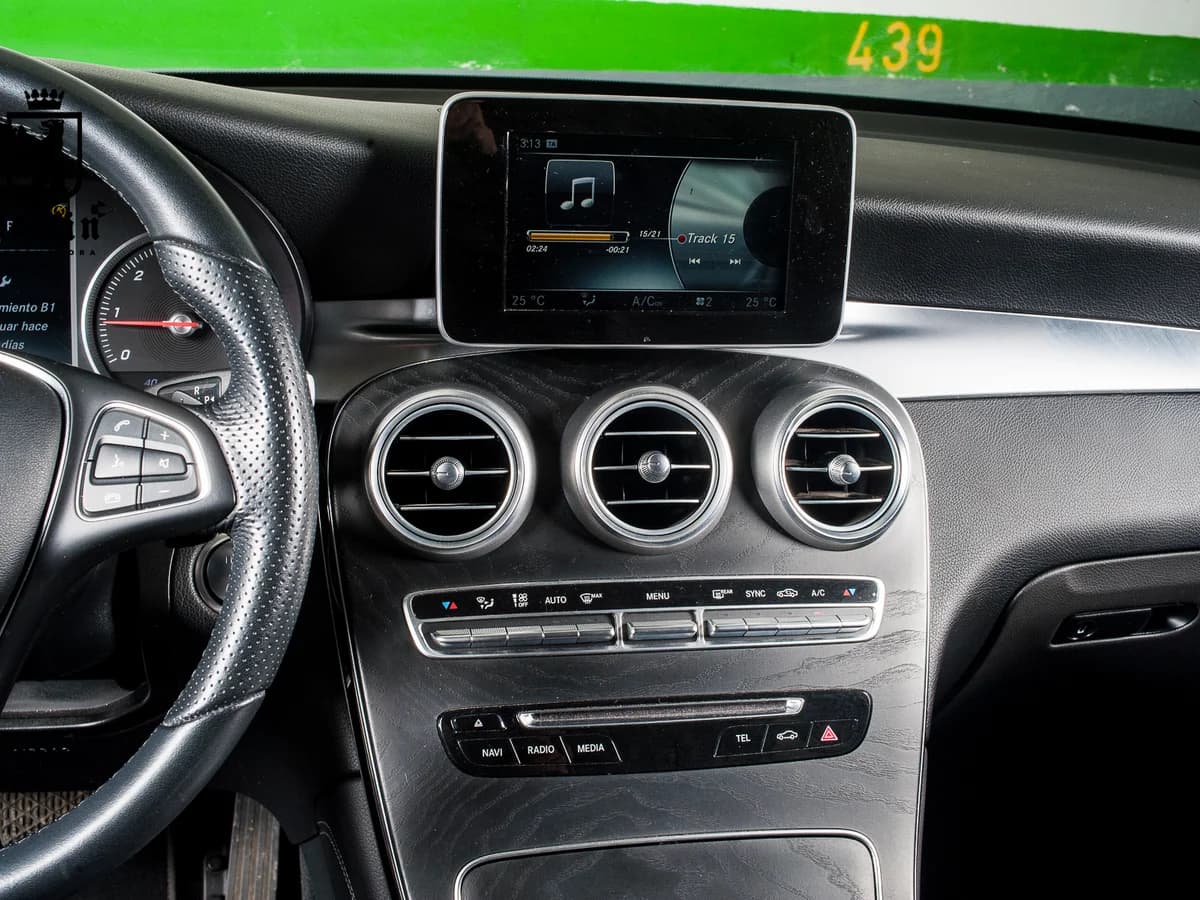 MERCEDES BENZ GLC220D 2018 DIESEL 4MATIC - Imagen 15