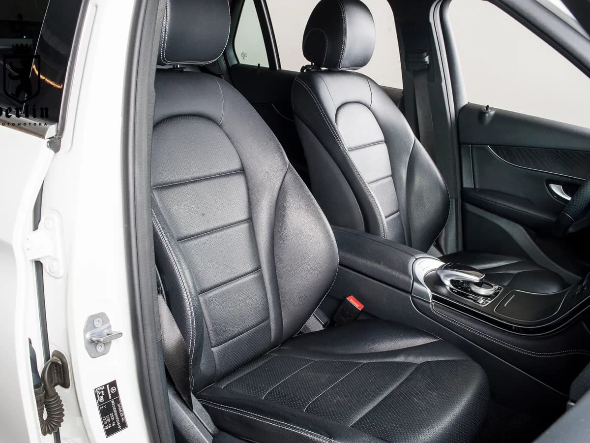 MERCEDES BENZ GLC220D 2018 DIESEL 4MATIC - Imagen 18