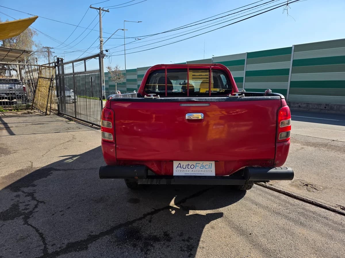MITSUBISHI L200 KATANA 2.4 4X4 2019 - Imagen 5
