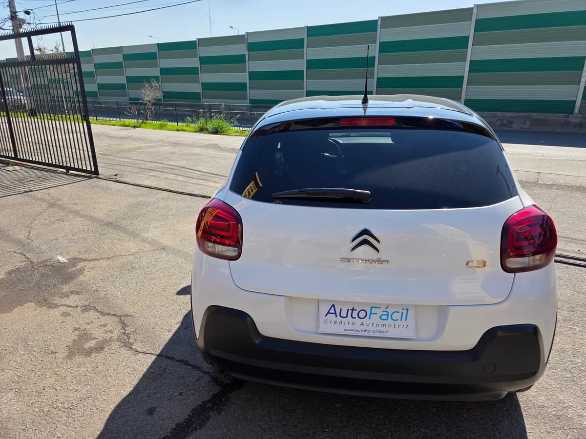 CITROEN C3 BLUE HDI 1.5 BLUEHDI 100 S&S LIVE MT 2023 - Imagen 13