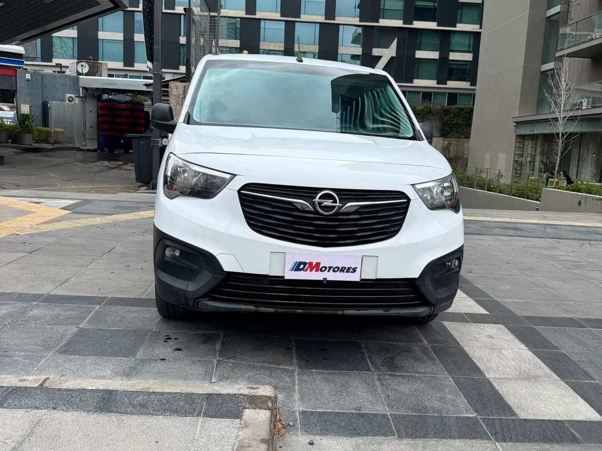 OPEL Combo 1.5T DIESEL 4X2 MT 5P 2024 - Imagen 7