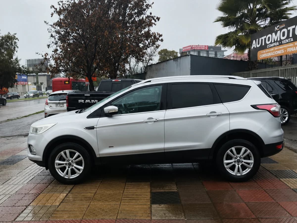FORD Escape 2.0 ECOBOOST 4X4 AT 2018 - Imagen 4