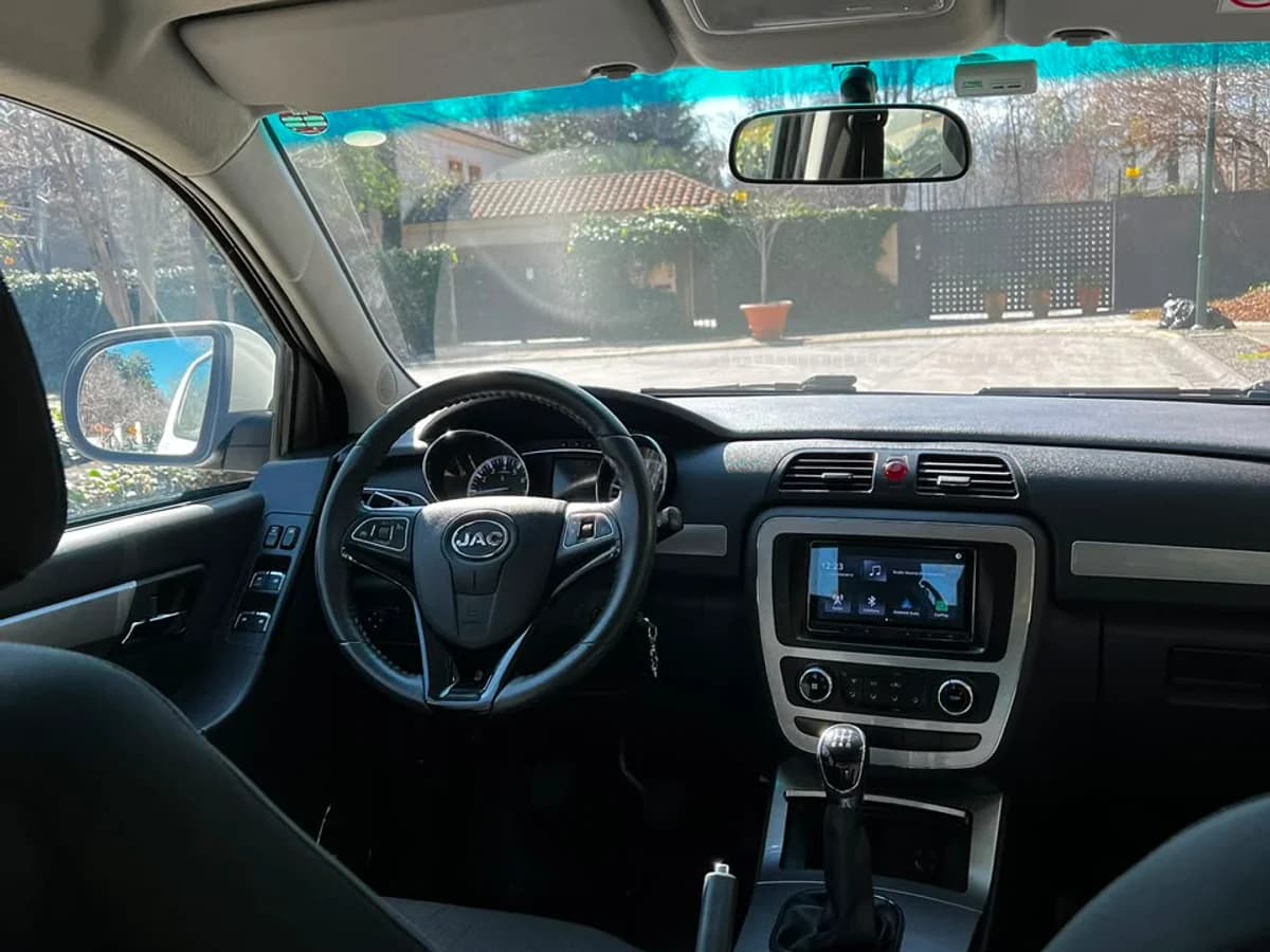 JAC T6 CE 2.0L MT AÑO 2022 - Imagen 15