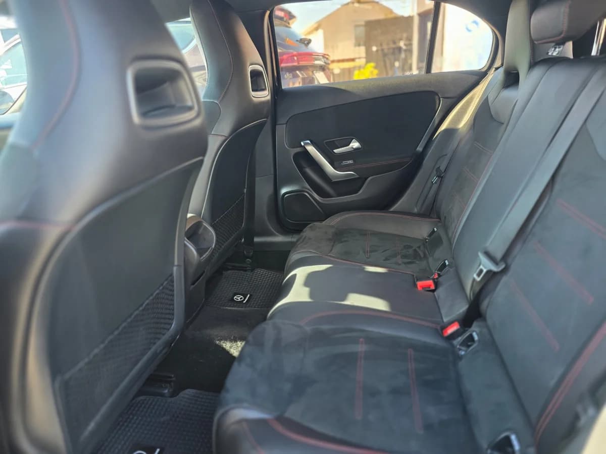 MERCEDES BENZ A 200 1.6 2019 - Imagen 9