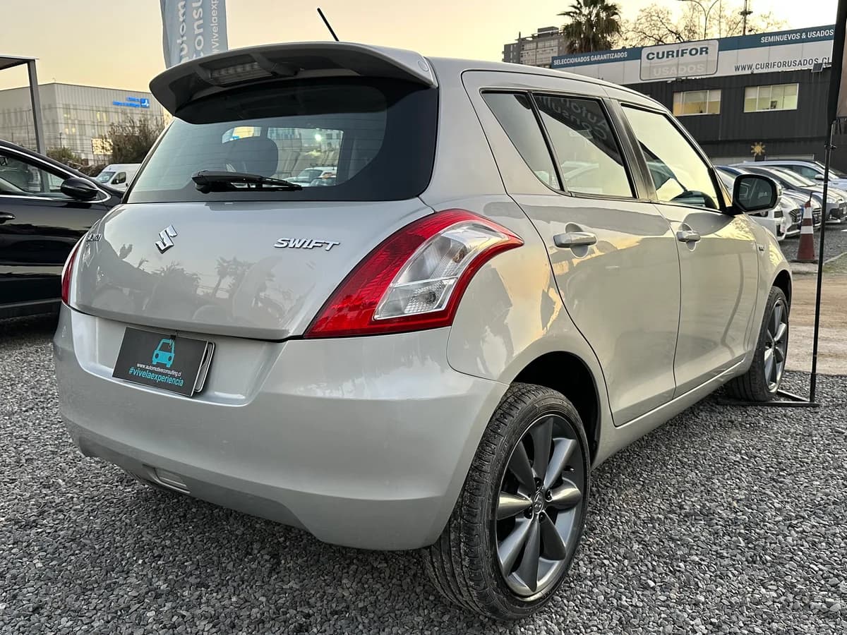 SUZUKI Swift GL 1.2 AUT 2015 - Imagen 6