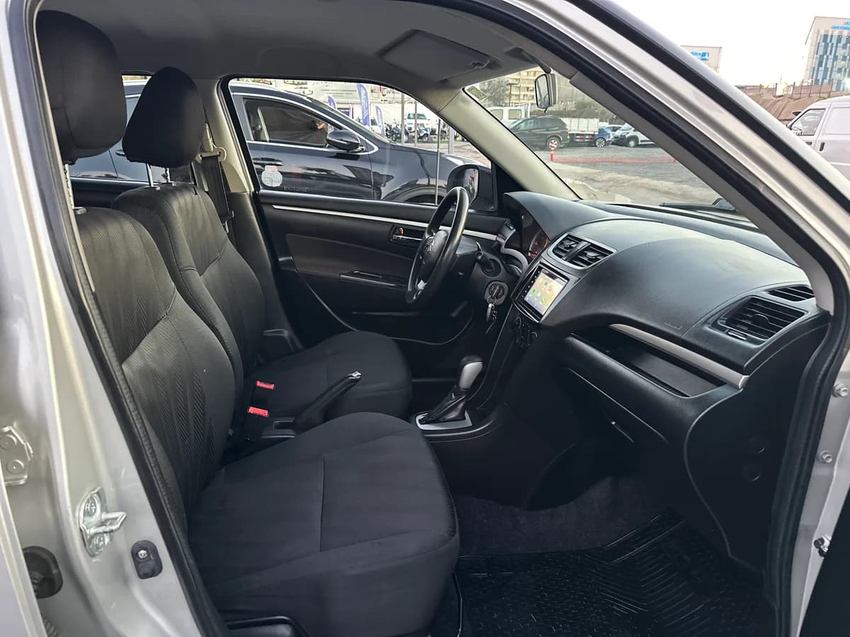 SUZUKI Swift GL 1.2 AUT 2015 - Imagen 22