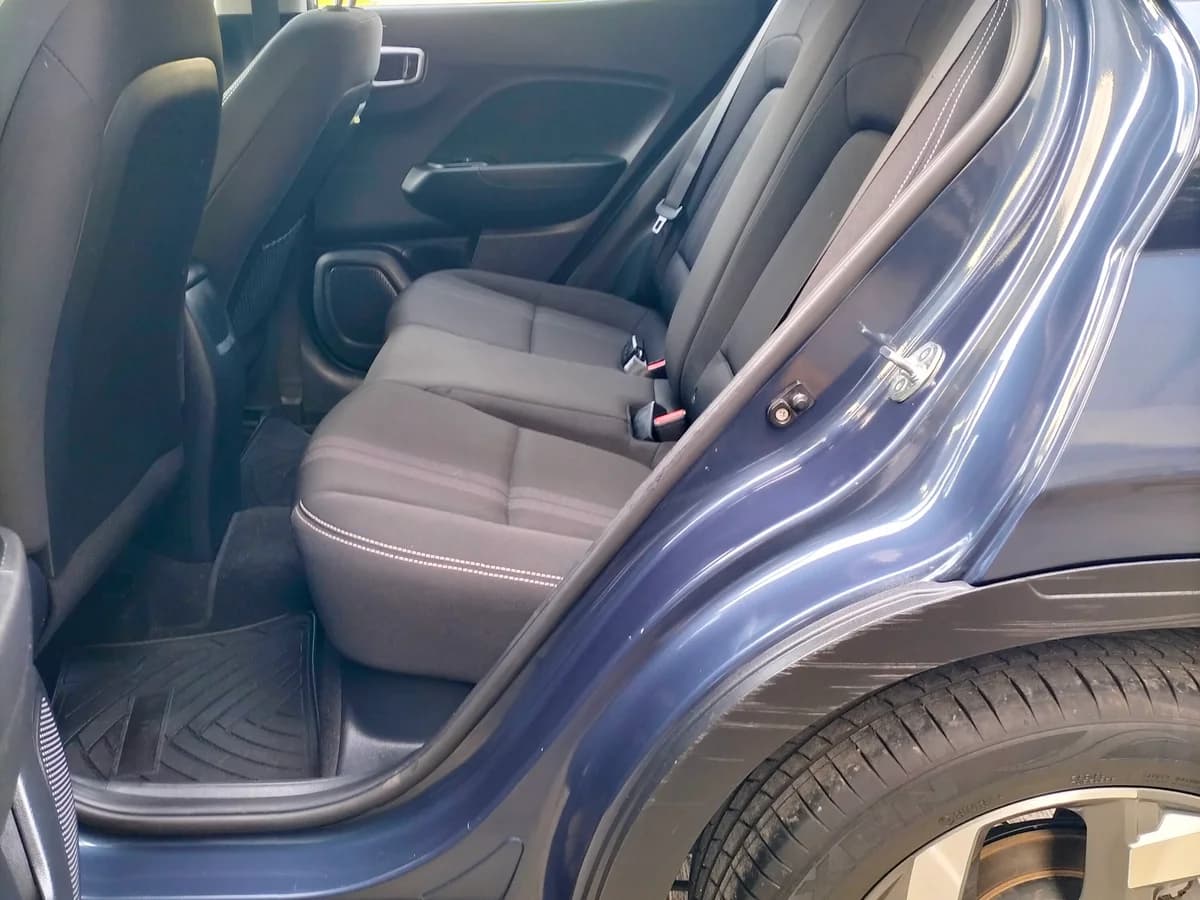 HYUNDAI Venue 1.6 AT PLUS 2025 - Imagen 6