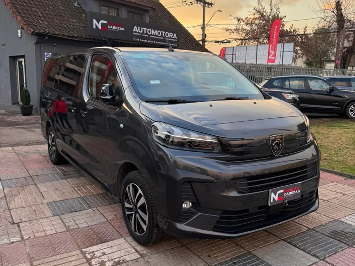 PEUGEOT TRAVELER 2.0 2026 - Imagen 1