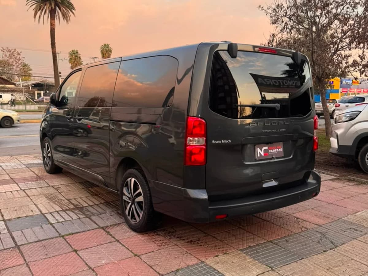 PEUGEOT TRAVELER 2.0 2026 - Imagen 4