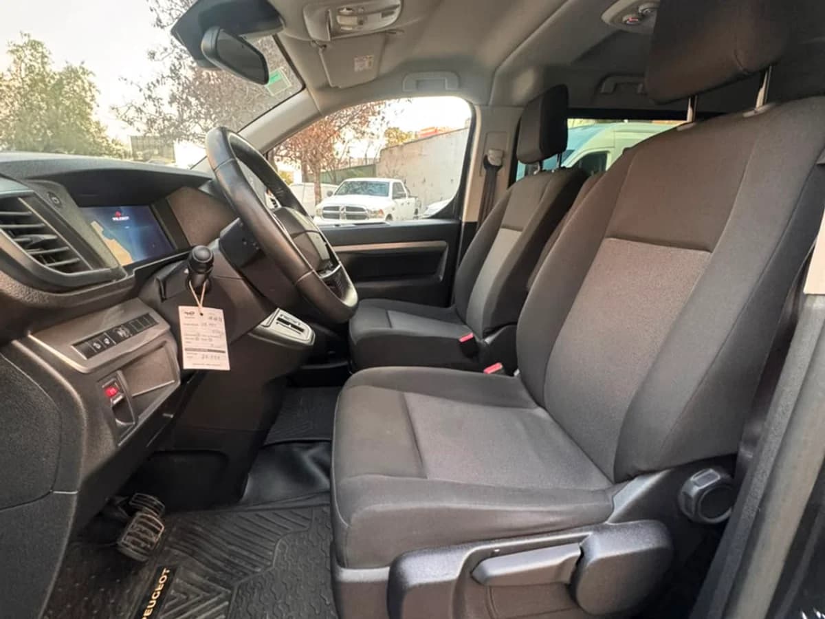 PEUGEOT TRAVELER 2.0 2026 - Imagen 7