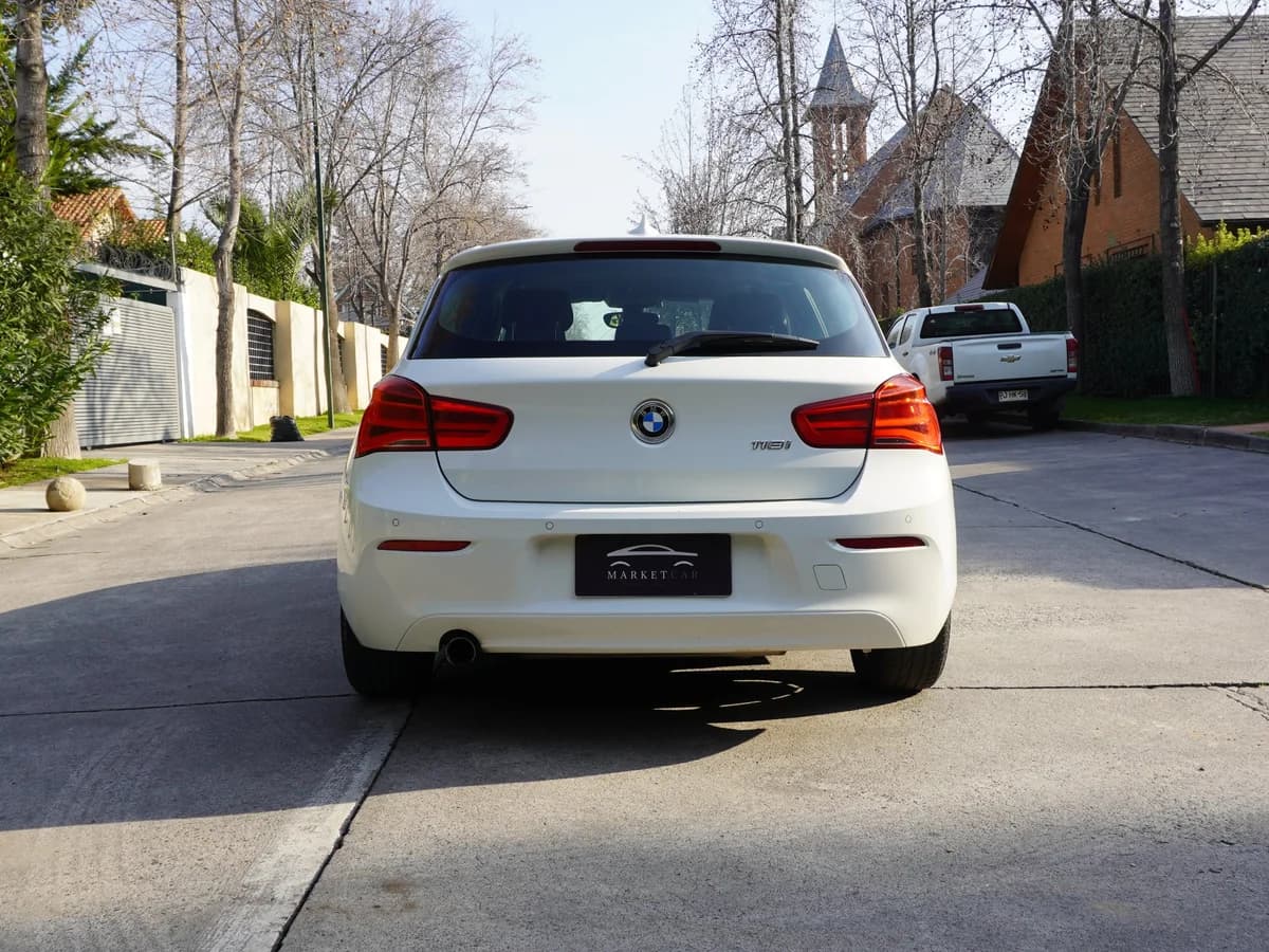 BMW 118 I LCI 1.5 AT Años 2017 Unica Dueña - Imagen 6