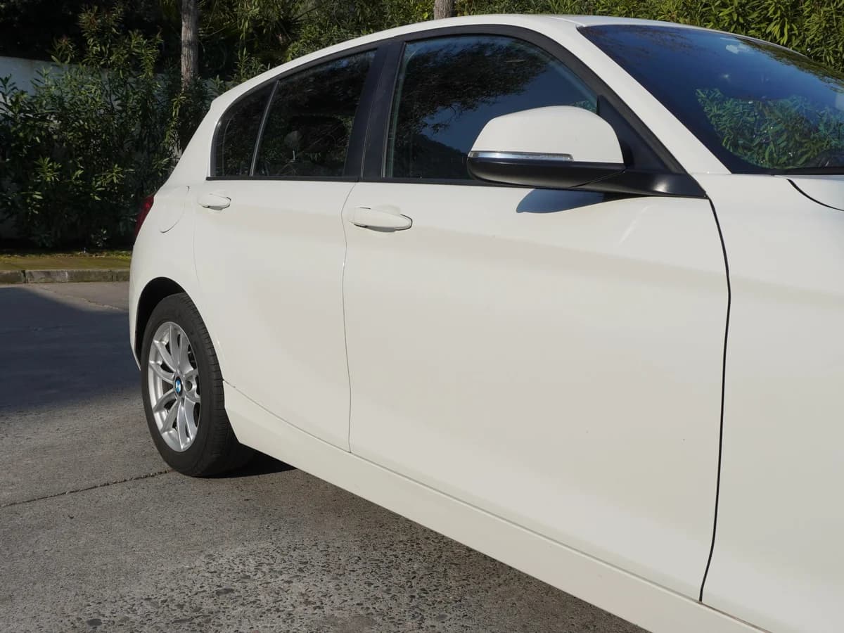 BMW 118 I LCI 1.5 AT Años 2017 Unica Dueña - Imagen 17