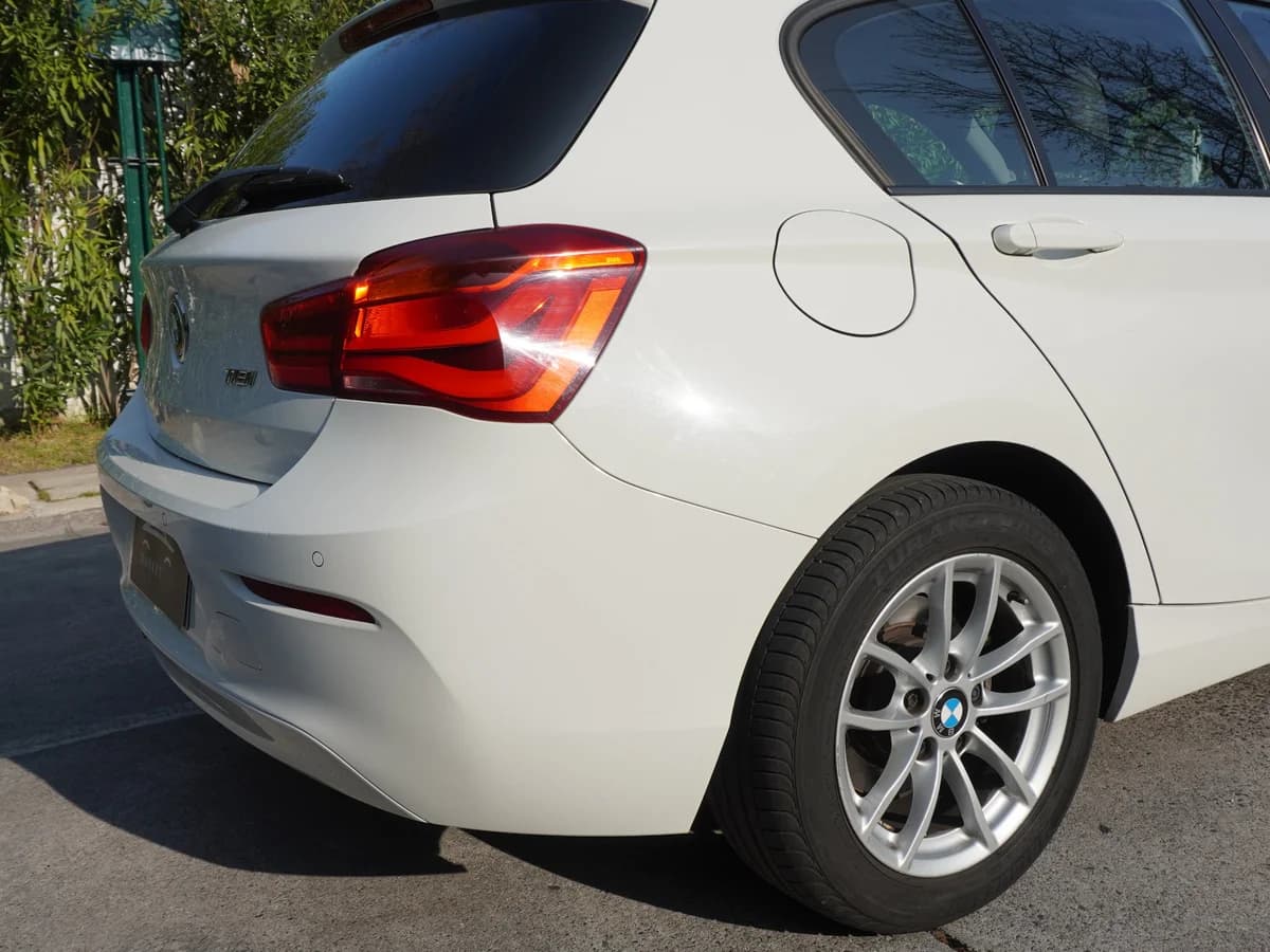 BMW 118 I LCI 1.5 AT Años 2017 Unica Dueña - Imagen 18