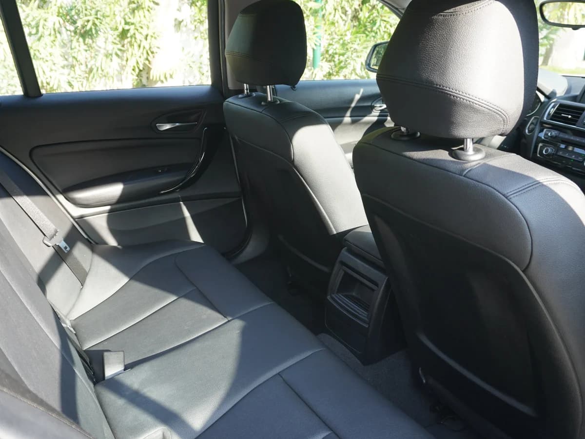 BMW 118 I LCI 1.5 AT Años 2017 Unica Dueña - Imagen 24
