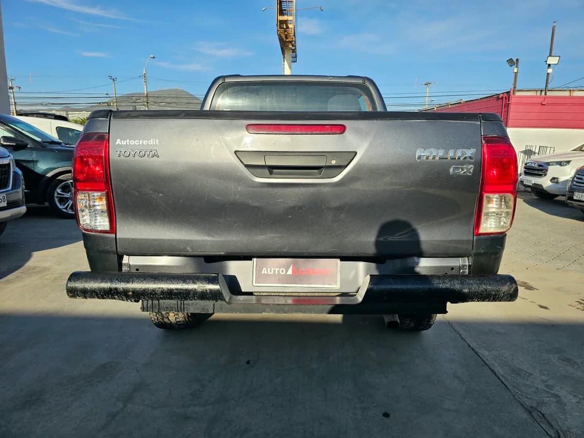 TOYOTA Hilux 2.4 4X4 2021 - Imagen 5