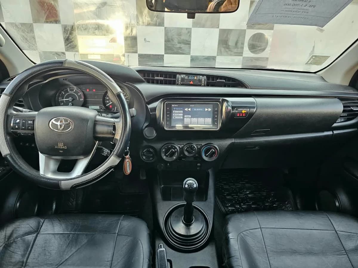 TOYOTA Hilux 2.4 4X4 2021 - Imagen 7