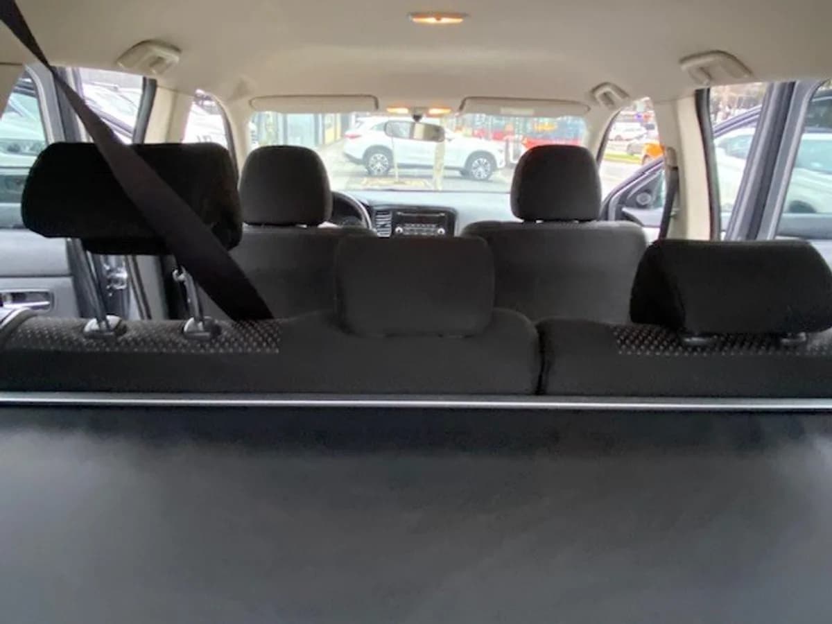 MITSUBISHI OUTLANDER 2.0 4X2 Automática 2015 - Imagen 16