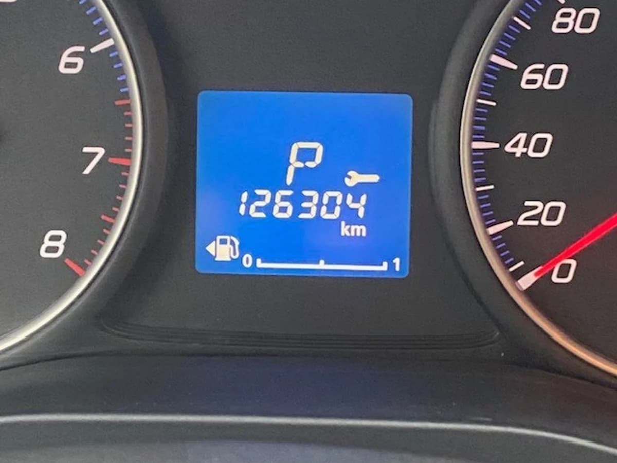 MITSUBISHI OUTLANDER 2.0 4X2 Automática 2015 - Imagen 21