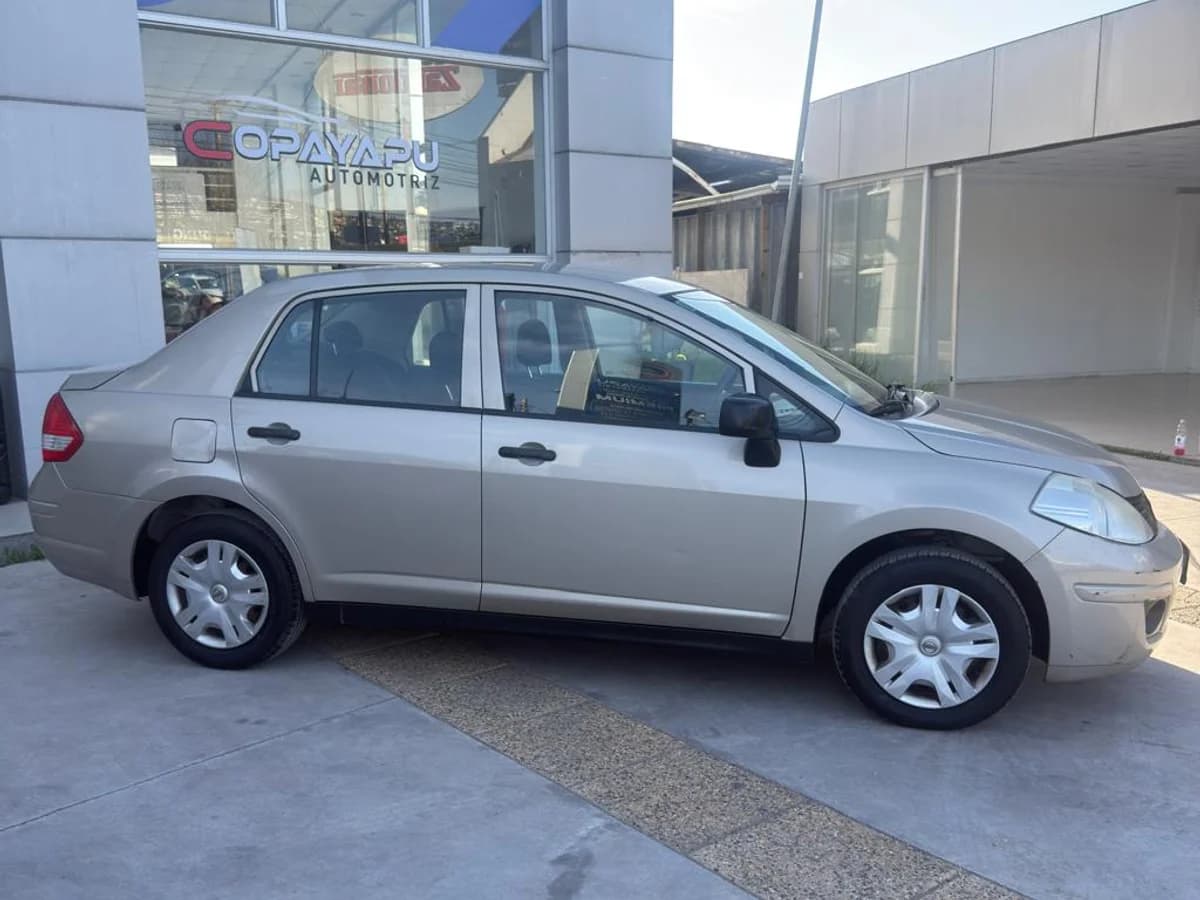 NISSAN Tiida 1.6 2012 - Imagen 2