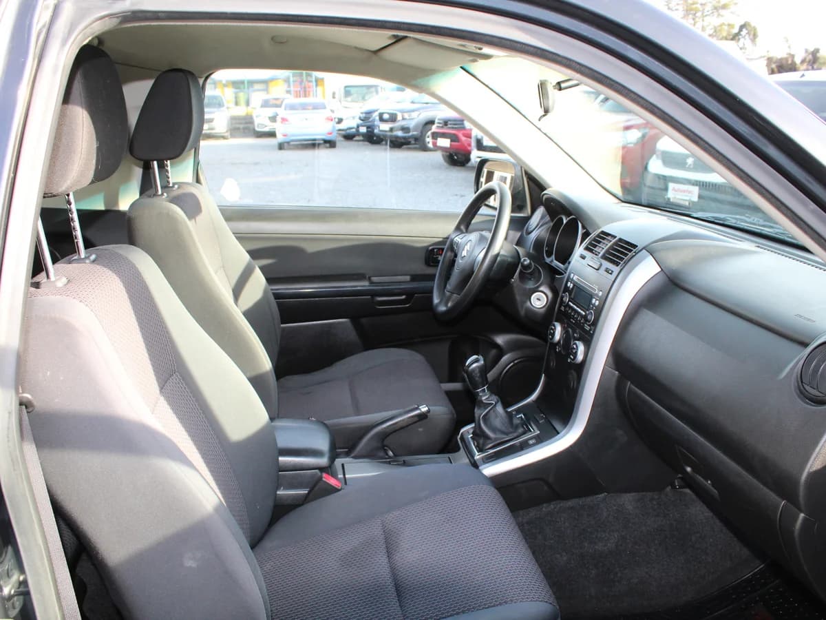 SUZUKI Grand Vitara GLX SPORT 1.6 2014 - Imagen 6