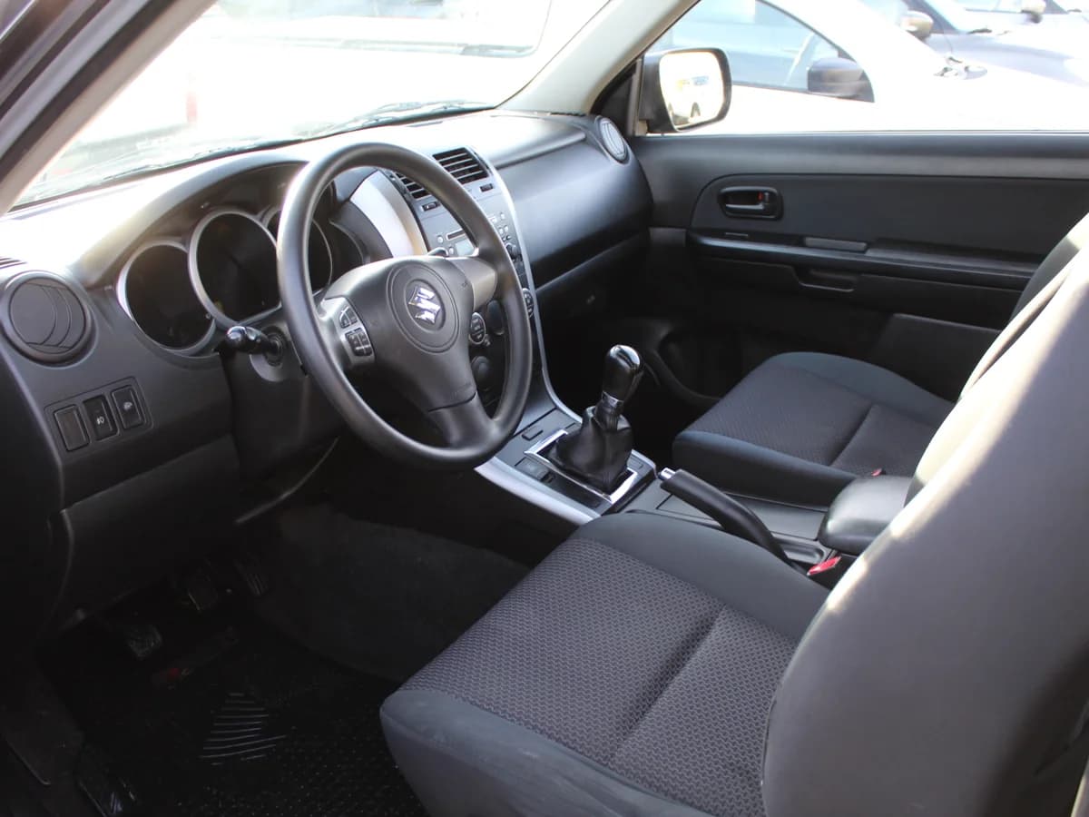 SUZUKI Grand Vitara GLX SPORT 1.6 2014 - Imagen 9