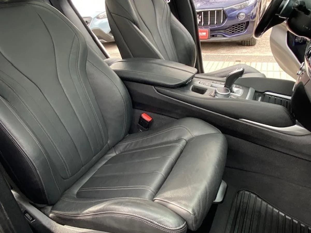 BMW X6 XDRIVE 30 D AUT 2019 - Imagen 18