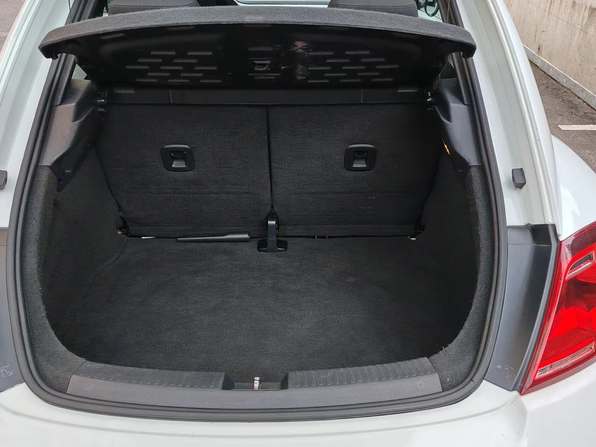 VOLKSWAGEN Beetle 1.4 DESIGN 4X2 HB AT 3P 2017 - Imagen 21