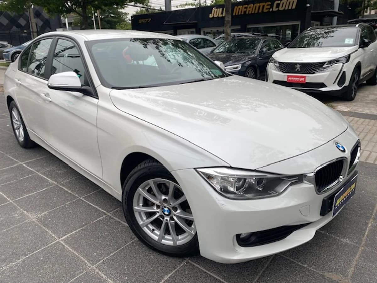BMW 316I Luxury 1.6 Aut 2014 - Imagen 3