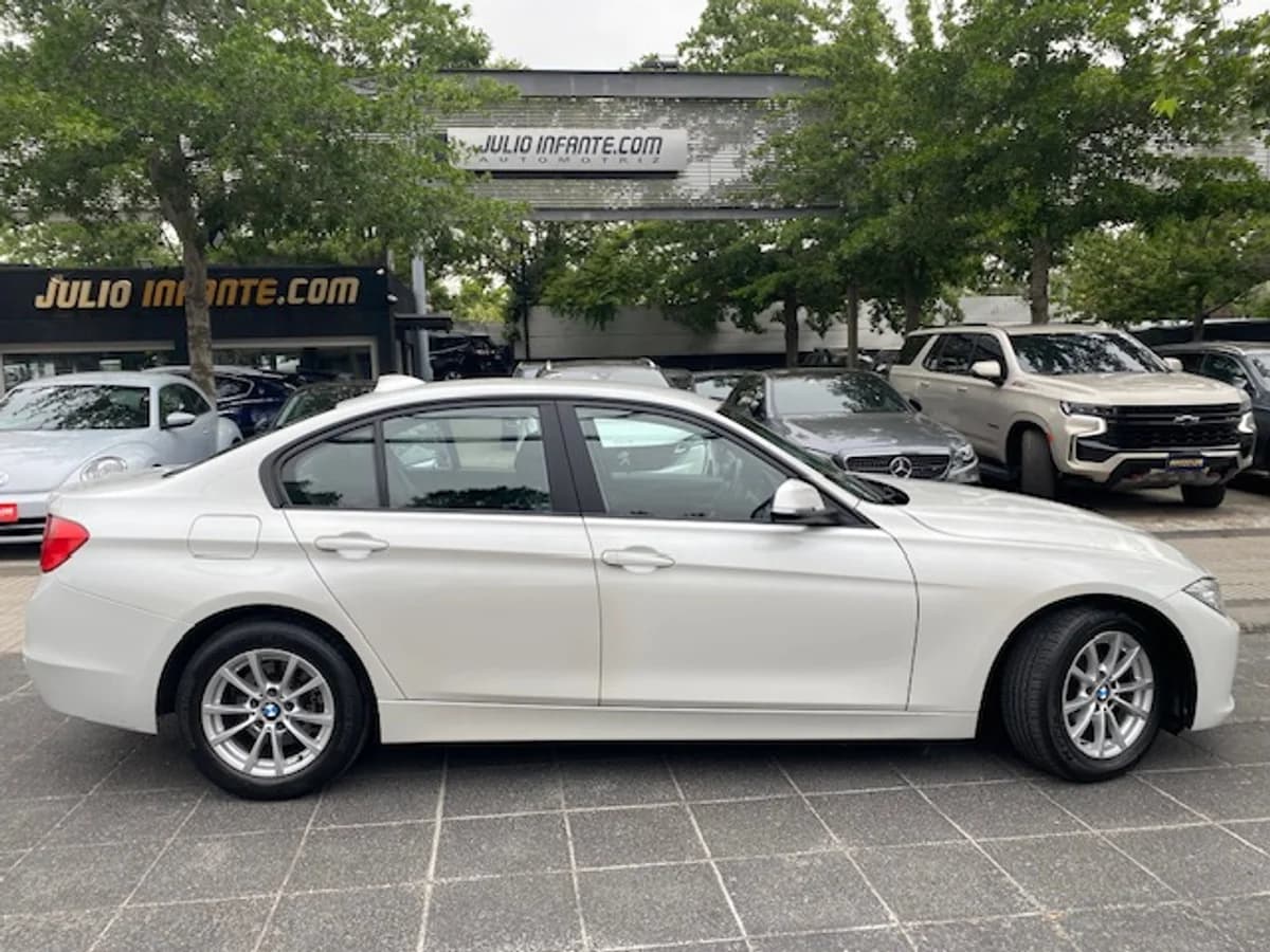 BMW 316I Luxury 1.6 Aut 2014 - Imagen 5
