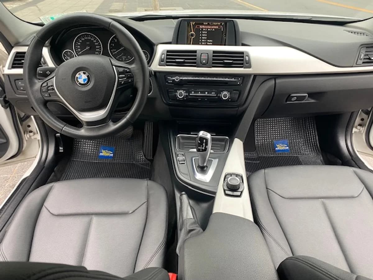 BMW 316I Luxury 1.6 Aut 2014 - Imagen 13