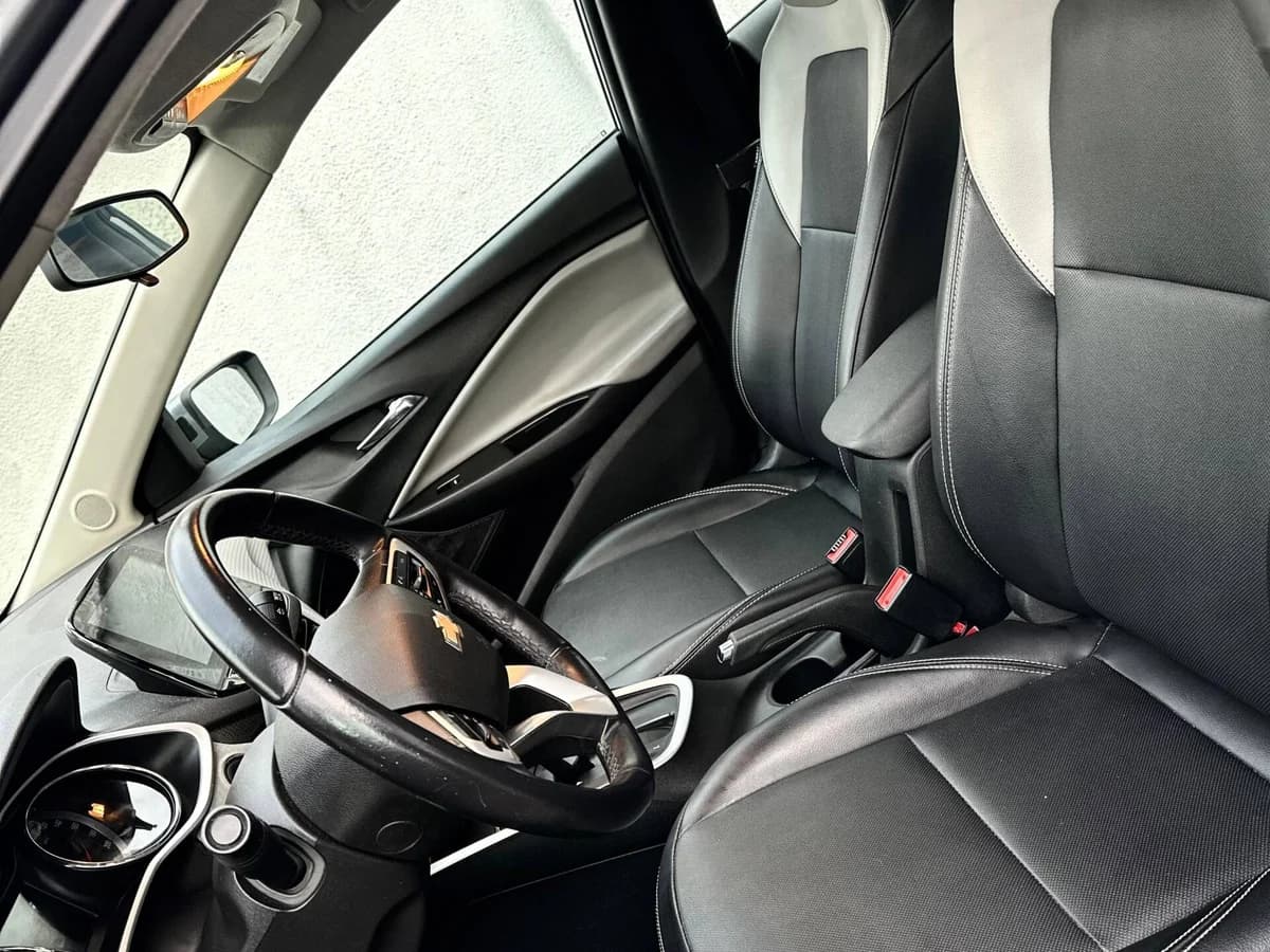 CHEVROLET ONIX HB PREMIER 1.0 TURBO AUT 2022 - Imagen 14