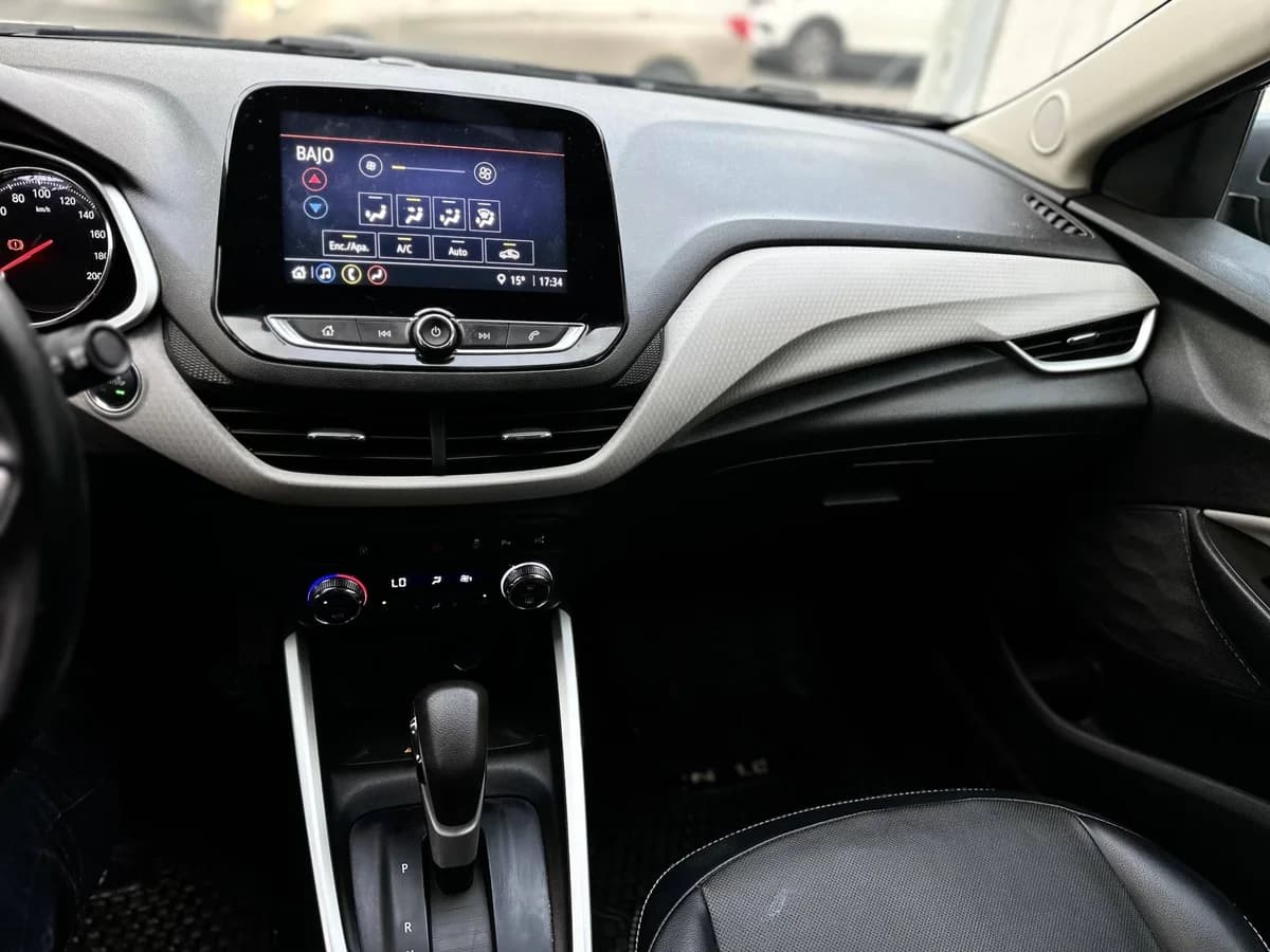 CHEVROLET ONIX HB PREMIER 1.0 TURBO AUT 2022 - Imagen 16