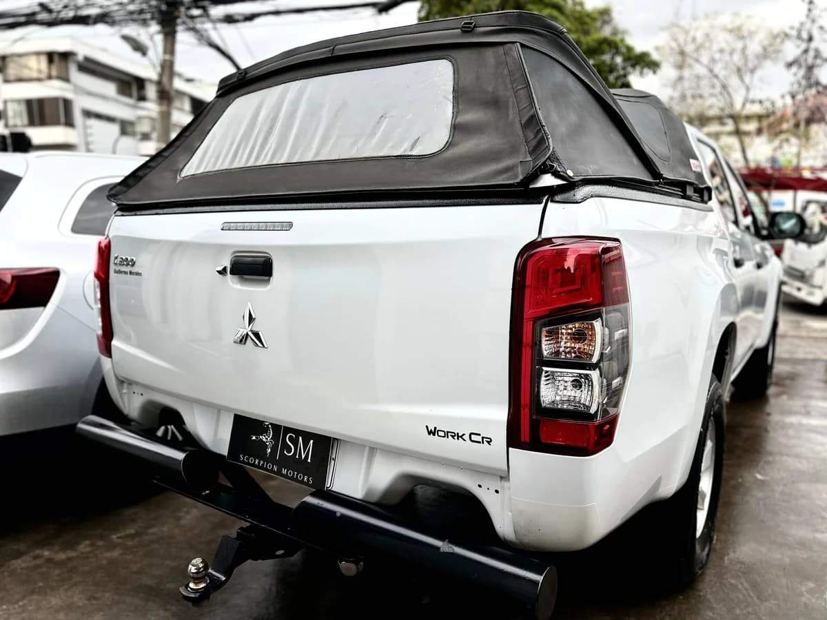 MITSUBISHI L200 WORK CR WF 2.4 2023 - Imagen 4