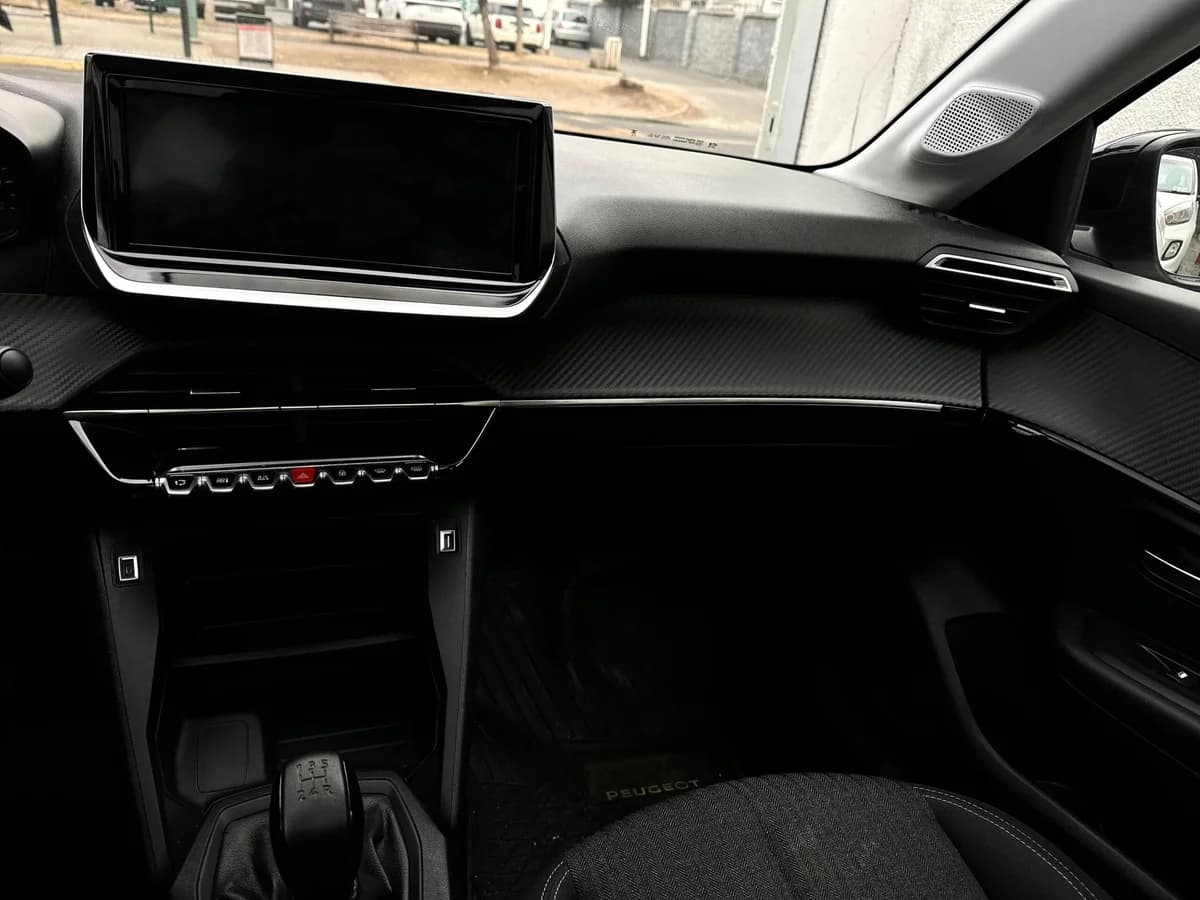 PEUGEOT 208 STYLE PURETECH 75 1.2 2024 - Imagen 7