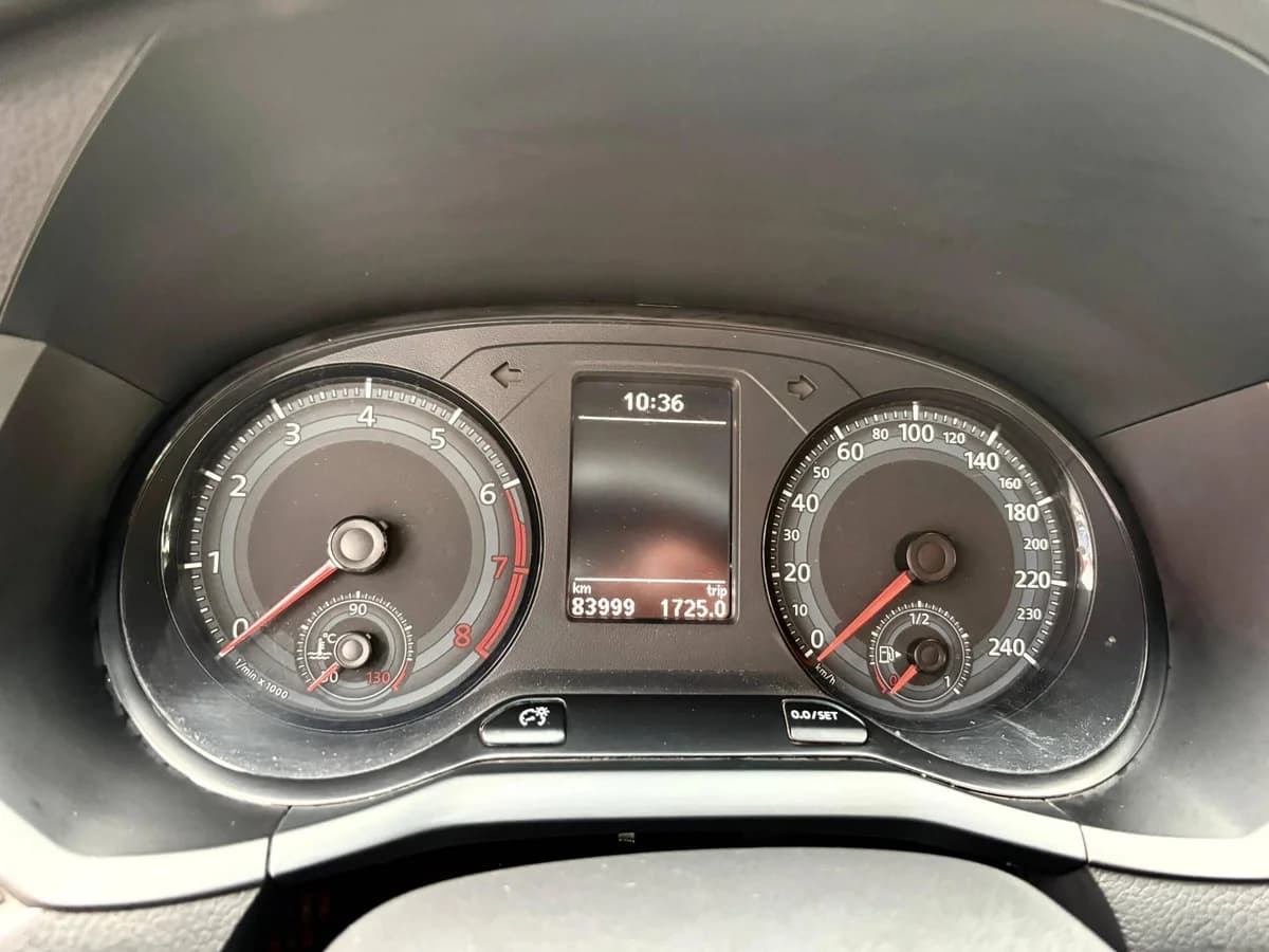 VOLKSWAGEN VOYAGE 1.6 2020 - Imagen 16