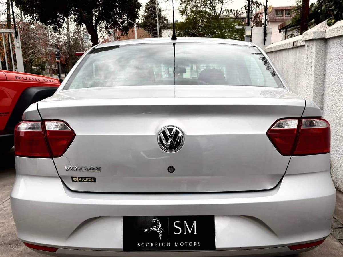 VOLKSWAGEN VOYAGE 1.6 2020 - Imagen 4