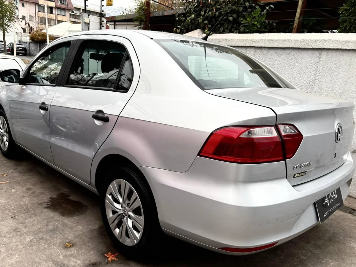 VOLKSWAGEN VOYAGE 1.6 2020 - Imagen 13