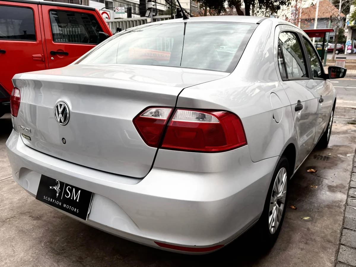 VOLKSWAGEN VOYAGE 1.6 2020 - Imagen 20