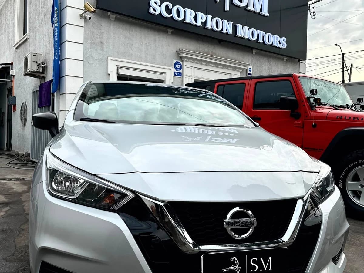 NISSAN VERSA 1.6 MT 2023 - Imagen 10
