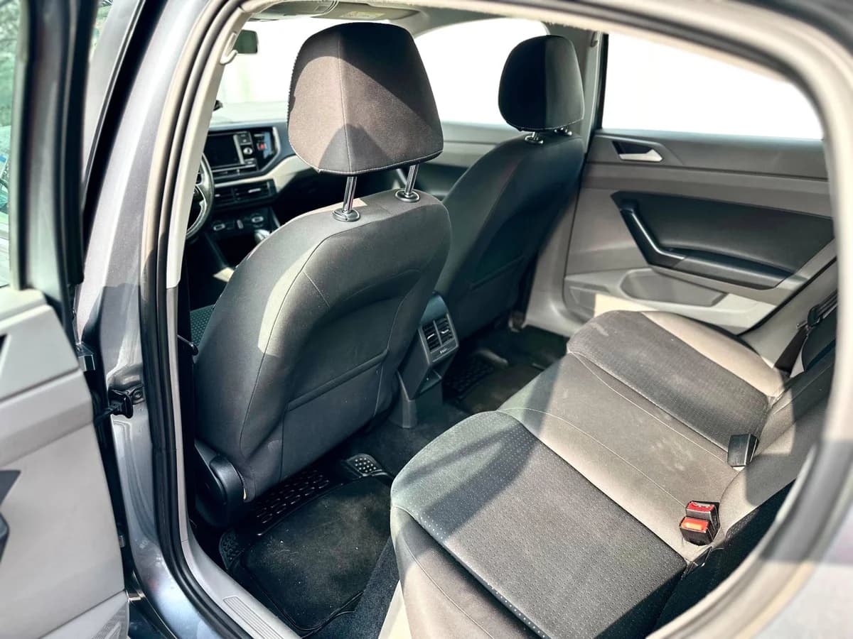 VOLKSWAGEN VIRTUS 1.6 AT COMFORTLINE 2019 - Imagen 4