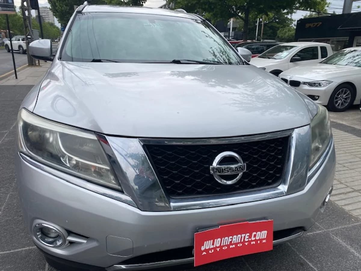 NISSAN PATHFINDER 4x4 3.5 Aut. 2014 - Imagen 8