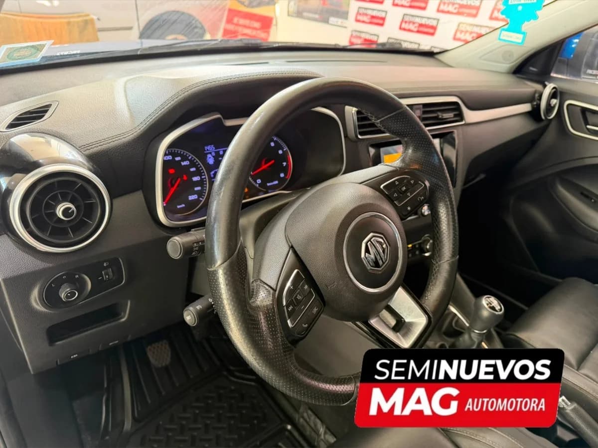 MG Zs 1.5 2021 - Imagen 8