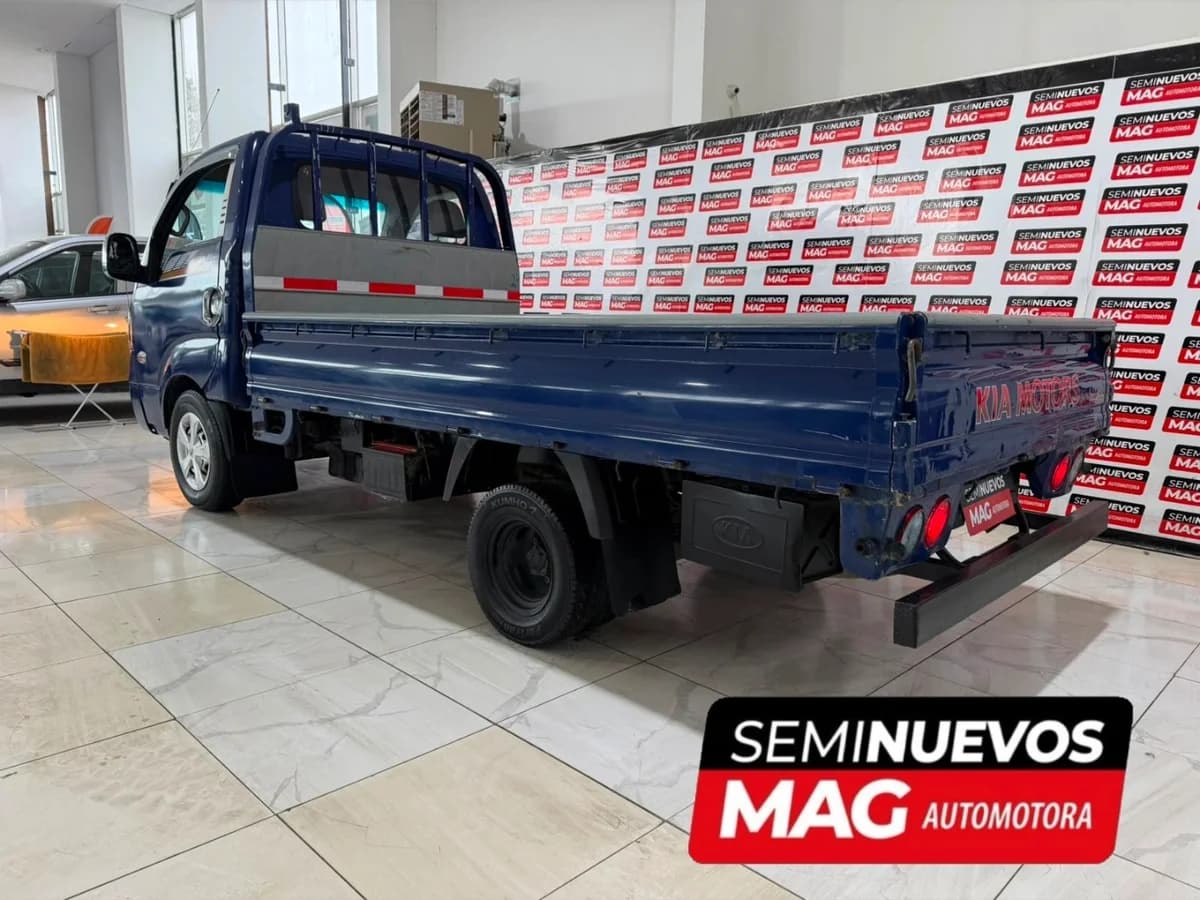 KIA BONGO 2015 - Imagen 3